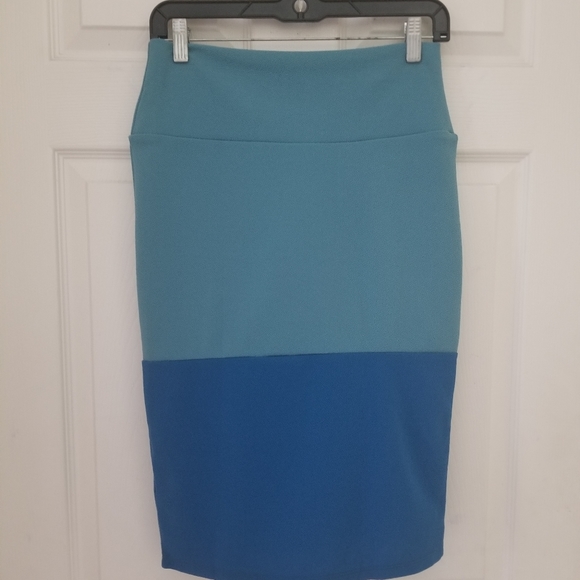 Lularoe Cassie skirt - Picture 2 of 4